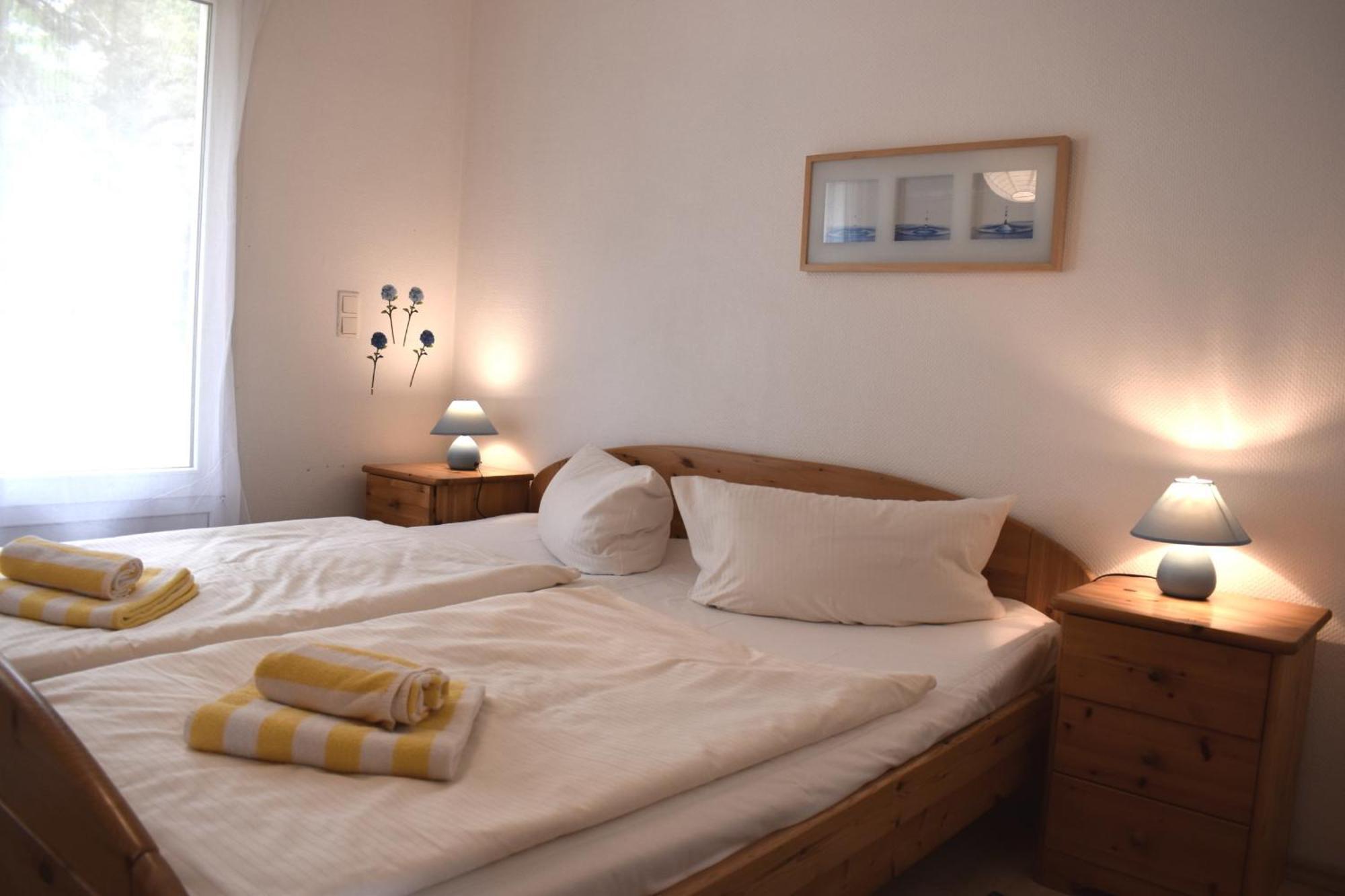 Hinter Den Duenen D80 Apartman Prerow Kültér fotó