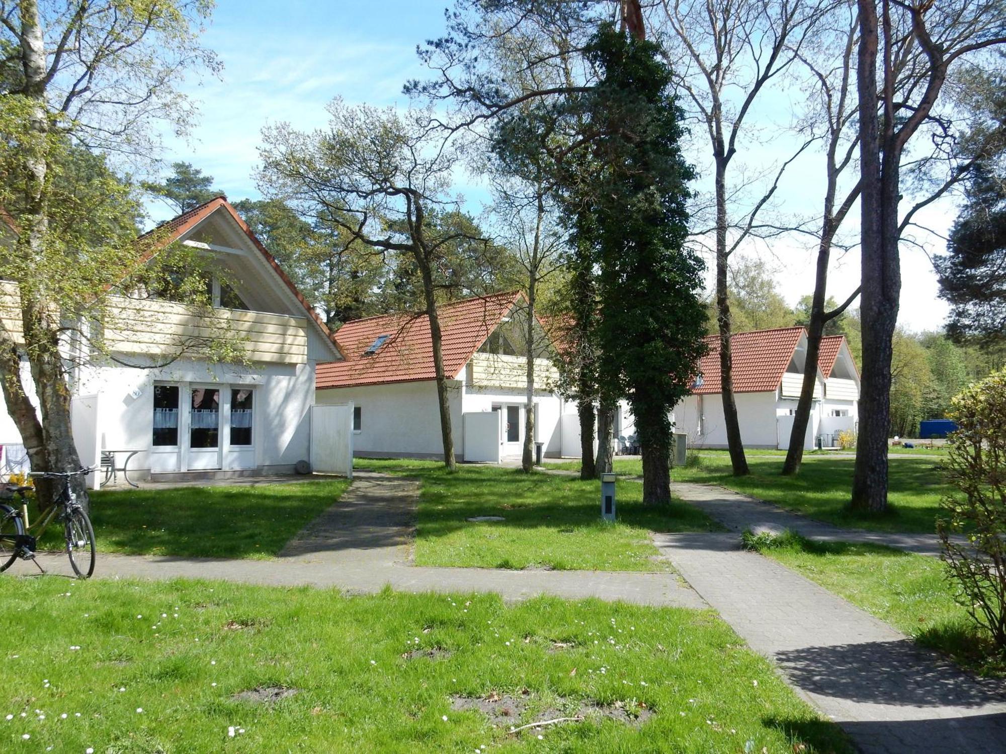 Hinter Den Duenen D80 Apartman Prerow Kültér fotó